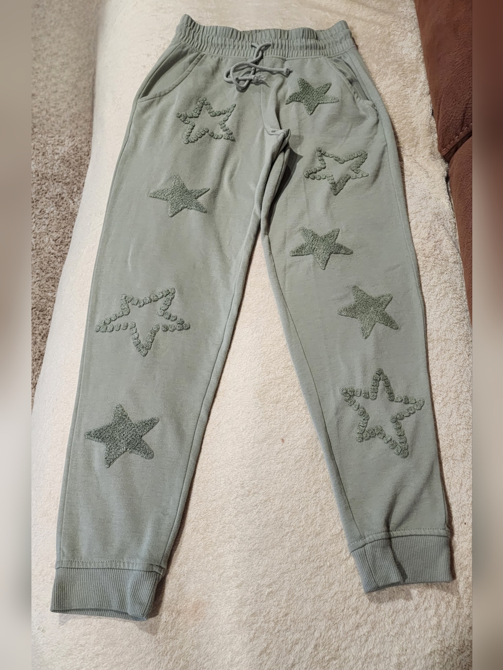 Olive & Oak Sage Grern Star Patch Joggers XSmall